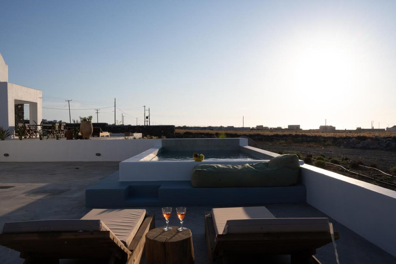 Oia Kissiri - Private Pool Villas Exterior foto